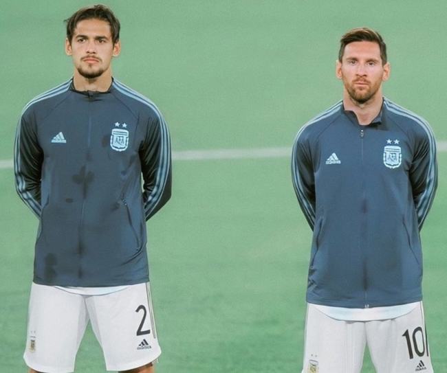 理上显得犹 理上显得犹