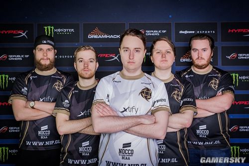 并建立从青 并建立从青